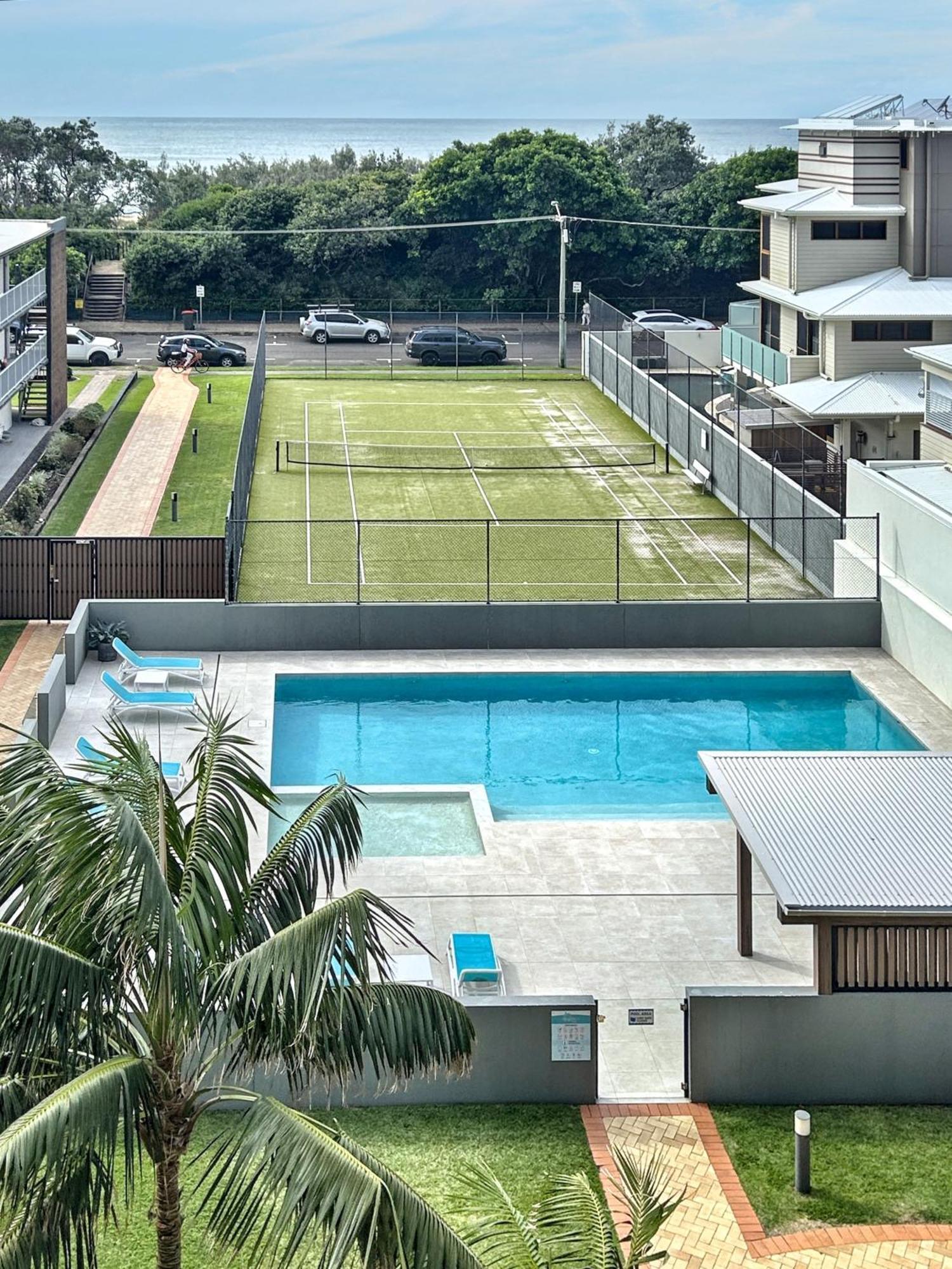 Majorca Isle Beachside Resort Maroochydore