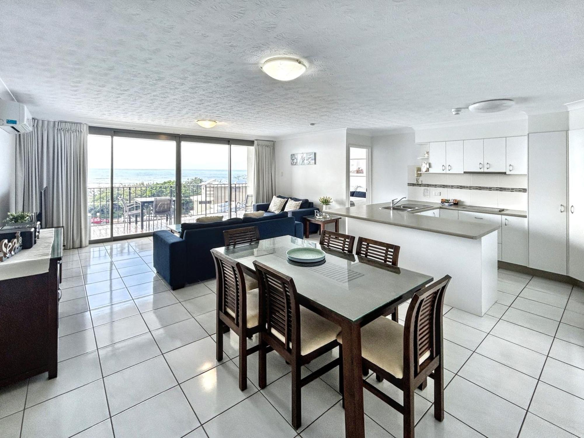 Resort Majorca Isle Beachside Maroochydore